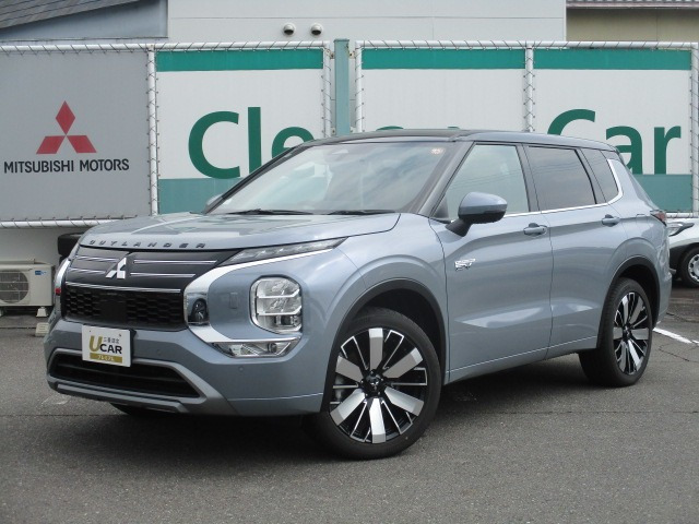 アウトランダー PHEV 2.4 P エグゼクティブ パッケージ 4WD