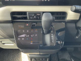 タッチパネル式オートエアコン ☆CVT無段変速機 変則ショックが少なく低燃費