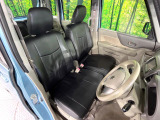 運転席シート廻りは使用感も少なく、良好な状態となっています。丁寧に使われていたことがよくわかりますね。