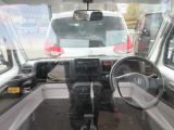 視界が良好でどなたでも運転がしやすいのでお勧めです!!