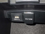 シガーソケット用の充電器が使用可能です!