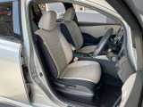快適に運転できるドライブポジション!シートリフターもあるので無理のない運転姿勢がとれます。