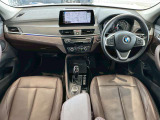 BMW正規ディーラー/認定中古車/最長4年・走行距離無制限保証付き/弊社下取車・ワンオーナー/前車追従機能/オートトランク/モカダコタレザー/ウッドトリム/スライディングリアシート/シートヒーター/18インチAW