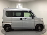 購入後も自社指定整備工場完備でお客様の愛車をしっかりサポート致します!御納車時には安全かつ安心してお乗り頂けるようホンダ専門知識を持つ整備スタッフが点検・整備・装備も説明をしてお渡ししております。
