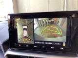 パックモニタ-も装備しております。車庫入れの苦手なお客様、もうご心配いりません。重宝してくれると思います。