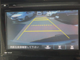 ★バックモニター搭載★ バック時目視しにくいクルマの周囲をカメラで映し出し、安全・安心駐車をサポート♪バックの苦手な方も後ろがハッキリ見えるので安心です☆