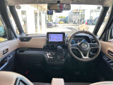 展示車両は全車 クリーニング済。 専門業者さんにて内外装ともにキレイにしてご納車いたします。 また別途、各種コーティングもうけたまわってます。