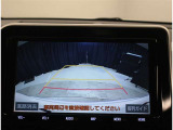 バックガイドモニターで、後方を確認しながら安心して駐車することができます。運転初心者も熟練者も必須の機能ですよ!