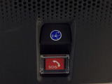 Honda CONNECTが安心快適なカーライフを実現します。万一の時も緊急通報ボタンやトラブルサポートボタンで24時間365日お客様をサポート。大事なお車の盗難やいたずらなどにも対処します。
