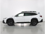 中古車だからこそオススメのボディーコーティング!!ボディ全体を磨く下地処理から丁寧に行い、細かい傷や水垢等の汚れを奇麗にしてから施工いたします!!ビフォー・アフターがハッキリとお判りいただけます!