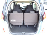 ◆定員乗車時のカーゴルームです。普段のお買い物の荷物やたくさんの収納が可能です。