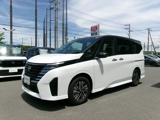 日産 セレナ 