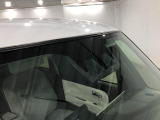 先進技術によってさらに進化した「次世代スマートアシスト」が毎日の運転で感じる不安や緊張を減らし、ヒヤッとするシ-ンを未然に防ぐためにサポ-トします!