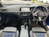 スポーテイーな室内もMスポーツの魅力です!