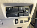 片側オートスライド♪スイッチ操作やリモコンで自動開閉できます!狭い駐車場でも乗り降りしやすく、荷物の積み降ろしや子どもの乗車もスムーズに行える便利装備です!