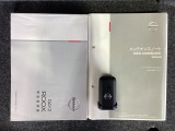 スマートキーは鍵をバッグに入れたままでもドアロックの開閉やエンジンのON・OFFができます。夜間や雨の日も鍵を探さなくて良いので便利です。