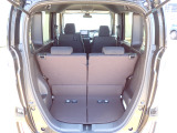 ◆定員乗車時のカーゴルームです。普段のお買い物の荷物やたくさんの収納が可能です。