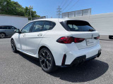 常時100台以上のBMW/MINIを展示!大型展示場でお気に入りの車両を見つけてください♪