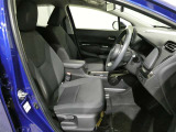 気になる汚れは「まるまるクリン」で解消! 当社の中古車はシートを外して隅々までキレイにクリーニングしてあります(但し、一部 高年式車両等は除きます)