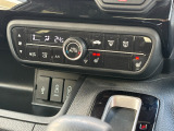 運転席助手席シートヒーター