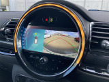 【 バックカメラ 】便利なバックカメラ装備で安全確認を頂けます。駐車が苦手な方にもオススメな便利機能です♪