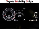 昼間でもくっきり見やすい、高質感メーターです。