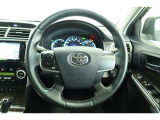 【革巻きステアリング】高級感があり、使うほど手に馴染みます♪
