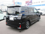 中古車保証は無料で1年間付帯します。