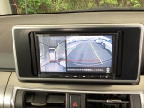 バックモニター付きで、車庫入れやバック時の後方確認をサポート。
