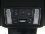 デュアルパワースライドドア&パワーバックドア装備!運転席周りのスイッチひとつで各ドアを自動で開閉でき楽々スムース♪スマートキーを携帯していれば、スイッチを押すだけで解錠&ドアオープンできます♪