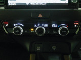 ●運転席&助手席シートヒーター●フルオート・エアコンディショナー●充電用USBジャック(急速充電対応タイプ2個付)