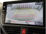 バックガイドモニターで、後方を確認しながら安心して駐車することができます。運転初心者も熟練者も必須の機能ですよ!
