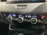 フロント両席にはシートヒーターが付いています!寒い日に便利な装備ですね。