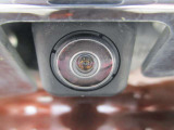 バックカメラ付で駐車も楽々!