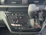 【運転席操作部】運転に役立つ機能ばかり!快適なドライブにしてくれること間違いなし!!