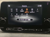 【メーカーナビ】9インチの大画面モニターを搭載し、Apple CarPlayへのワイヤレス接続やAndroid Autoにも対応。