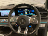 握りやすいハンドルの形状をしておりますので、お客様の運転をサポートしてくれます!