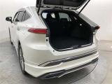 「使ってバック・・カードのポイントで月々の負担を軽減」。車種・年式によっては、対象外の車もあります。