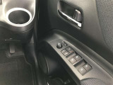 運転席からの操作で空気の入れ替えができて快適な室内空間へ☆