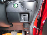 運転席から操作できる多彩なボタンも機能についてはご説明可能です!お気軽にお声掛けください♪