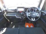 運転席からの俯瞰図になります!ドライバーが使いやすいような配置になっています。