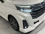【LEDヘッドランプ】 消費電力の少ないLEDヘッドランプを採用。夜道を明るく照らしてくれます♪フォグランプ付きで霧などにも大活躍しますよ☆