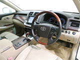 見通しのよいすっきりとした視界で、誰でも運転しやすいです。運転のしやすさは疲れにくさにも繋がりますよ♪
