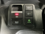 パーキングブレーキはスマートな電子制御式と合わせて渋滞時等にブレーキペダルから足を離しても停車状態を保持してくれるオートブレーキホールド機能で運転が楽になります。スタートはアクセルペダルを踏むだけ