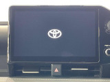 【大画面ナビ】人気の大型10インチナビを装備。存在感のある大画面はインパクト大!ナビ利用時のマップ表示は見やすく、テレビやDVDは臨場感がアップ!いつものドライブがグッと楽しくなります♪