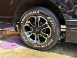 クリムソン16インチAW装備♪ タイヤサイズ215/65R16 YOKOHAMA PARADA PA03 ホワイトレター
