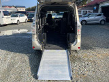 車いす用スロープ付き☆
