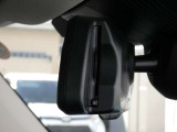 ETC2.0一体型の自動防眩機能付きバックミラー!後続車のヘッドライトの眩しさを自動で軽減してくれます!