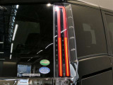 LEDテールライトです。省電力、高輝度のLEDは明るく照らすので夜間運転時の視認性を高めます。スタイリッシュな見た目で細かいところもこだわりたいあなたに!