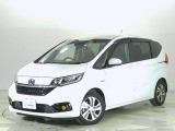 ホンダカーズ東京中央池上南店へようこそ。当社下取りのお墨付き車両。人気車両で充実装備の一台。おススメです。どうぞご覧くださいませ。